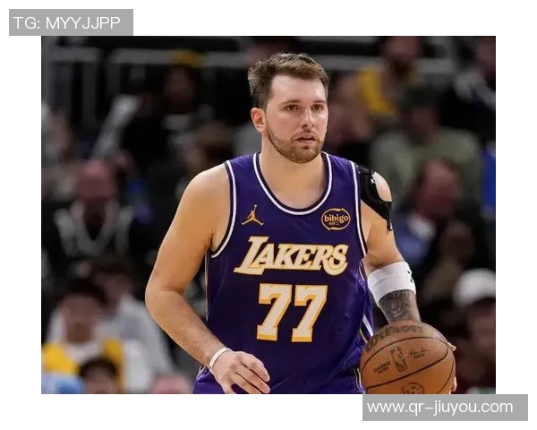 东契奇称詹姆斯虽缺席训练但分享经验对球队帮助巨大 东契奇称詹姆斯虽缺席训练但分享经验对球队帮助巨大