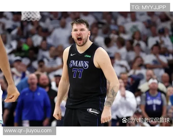 东契奇砍下35分9篮板13助攻5抢断2盖帽带领球队再创佳绩