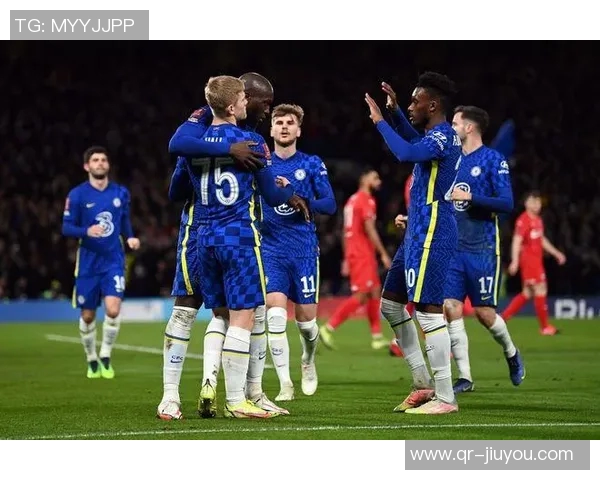 苏莱禁区前精彩兜射破门助罗马首开纪录1-0领先对手