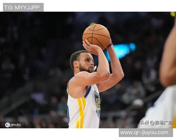 库里谈新赛季目标强调团队心态建设与胜利信念的重要性