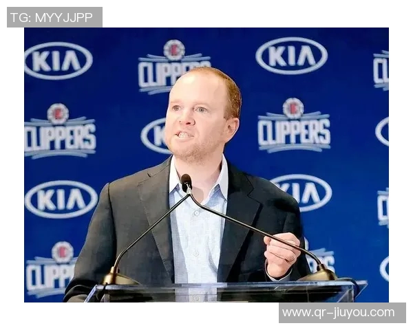 考辛斯直言快船问题在于弗兰克背后操控却不愿承担责任